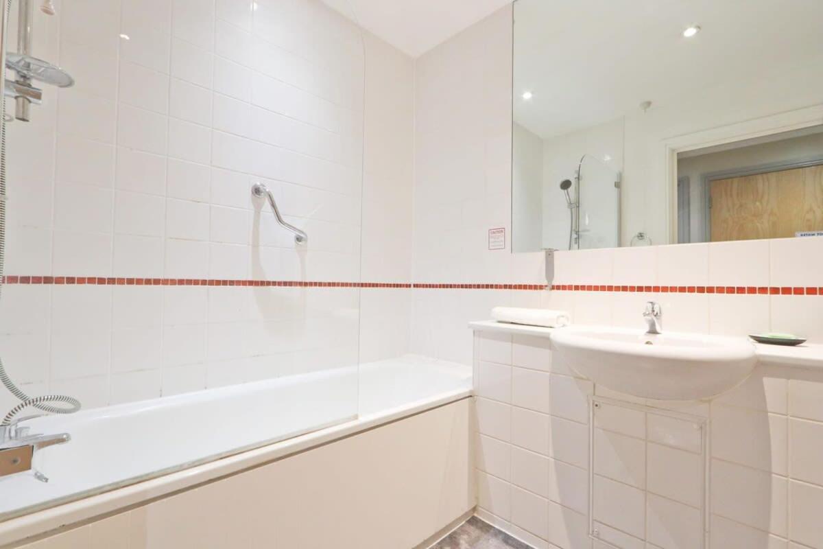City Centre 1 Bed Apartment Bristol Exterior foto